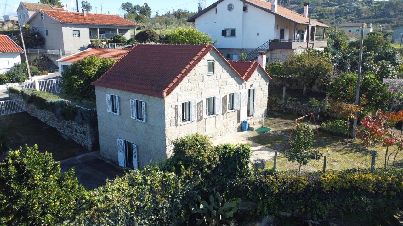 Casa Do Viso Guest House Оливейра ду Оспитал Екстериор снимка
